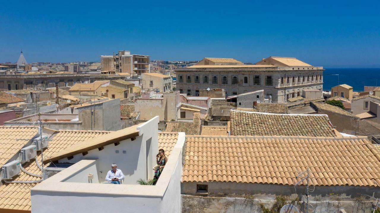 Ortigia Boutique Palace Aparthotel Syracuse Exterior photo